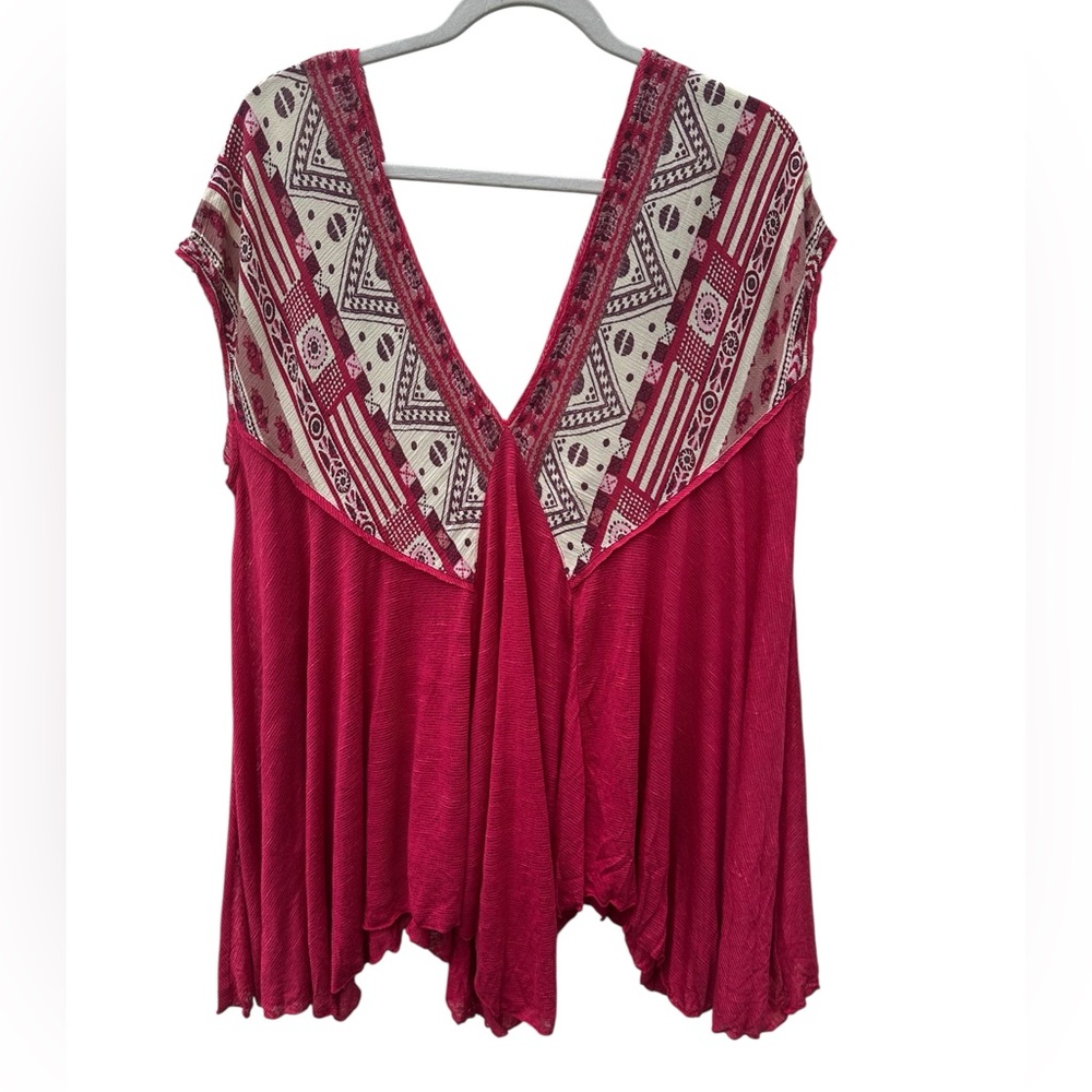 Free People Red and Cream Patterned V-Neck Blouse